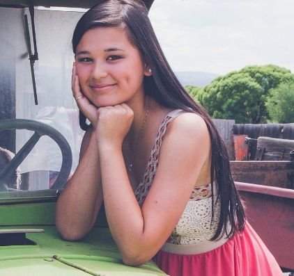 ElisiaRPark's profile picture. :)