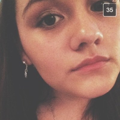 Hey i'm barbara and i suck at everything, specially getting my fave bad members to follow me :-)