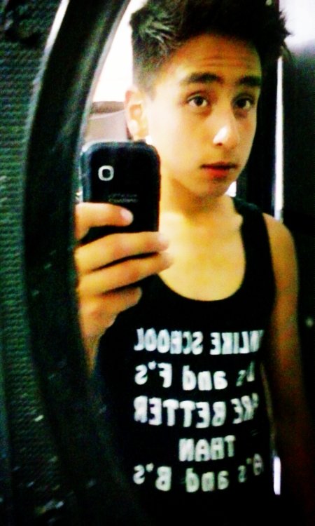 secarbluser's profile picture. 