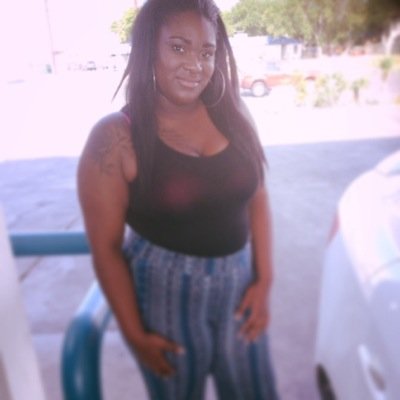 I'm All about my fetti. Enjoying life. IG: _jenaidenise