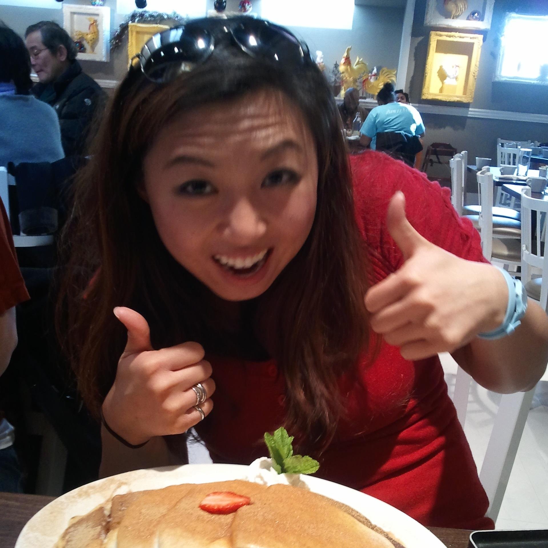 Lover of technology.  Avid traveler.  Lives to eat (as opposed to eating to live).  Thrill seeker.