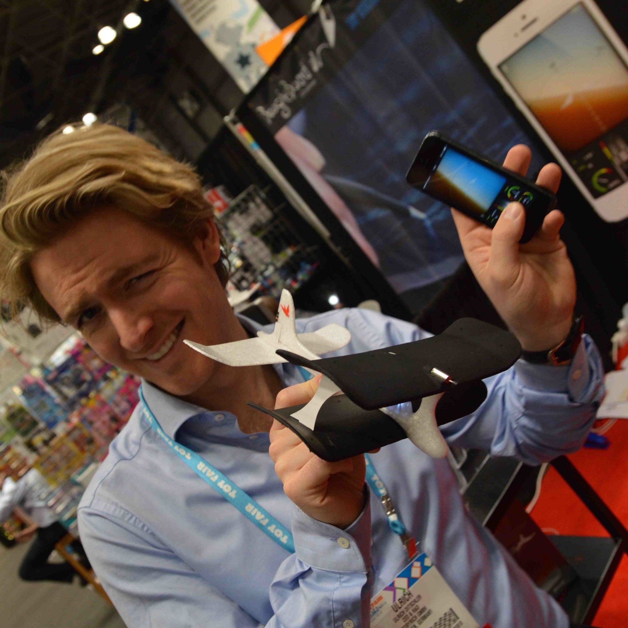 IoT Evangelist / TobyRich Founder / CEO / SmartPlane inventor / PowerUp 3.0 co-developer /Gadgeteer / Speaker @Bluetooth World Conf./ Pilot / Dad / Husband