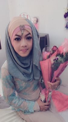 PhpietDholvied's profile picture. 