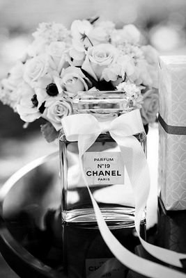 glitter_jewely's profile picture. my favorite…
cute girl♡jewelry♡dress♡                            
…and… 時々ゴルフ…時々株…