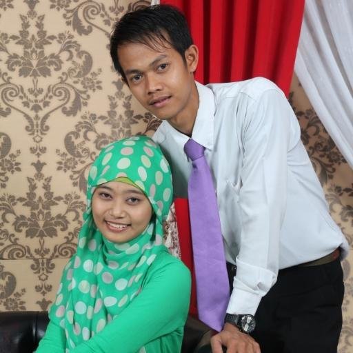 epriyuldi's profile picture. Simple..