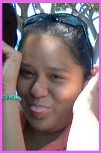 Hi i'm renee and i am Jamie's friend and i go to the same school with her and i always help her and i know everything about her ;)