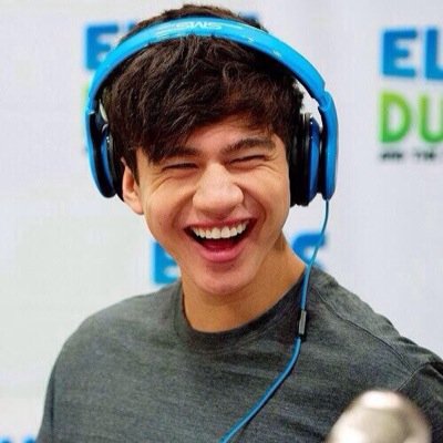 listen calum hood loves you, but i think i love you more. & if not i'll fight him for you. -@demonlouiss