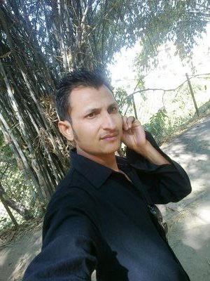 'समय' और 'समझ' दोनों एक साथ खुश किस्मत लोगों को ही मिलते हैं...
क्योंकि,,,,
अक्सर 'समय' पर 'समझ' नहीं आती
और 'समझ' आने पर 'समय' निकल जाता है...