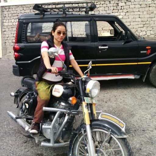 katochmonika90's profile picture. 