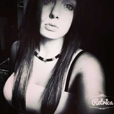 Ciaoo!Sono rakele!ho 14 anni,Sono di Roma (albano) Sono estroversa,acida delle volte e niente,Demi is my life,Lana is good,Josh *-*