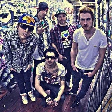 Primeiro Fã Clube Oficial da Banda Cine em Fortaleza || 10.10.09 // 24.04.10 // 14.07.10 // 15.10.10