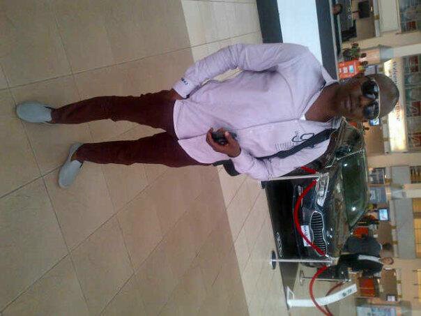 Am ofem but my frnds call mi smile am frm nigeria,cross river state!am a nice guy get mi on BBM 334B7966 n +2348038691846 or +2348176522103