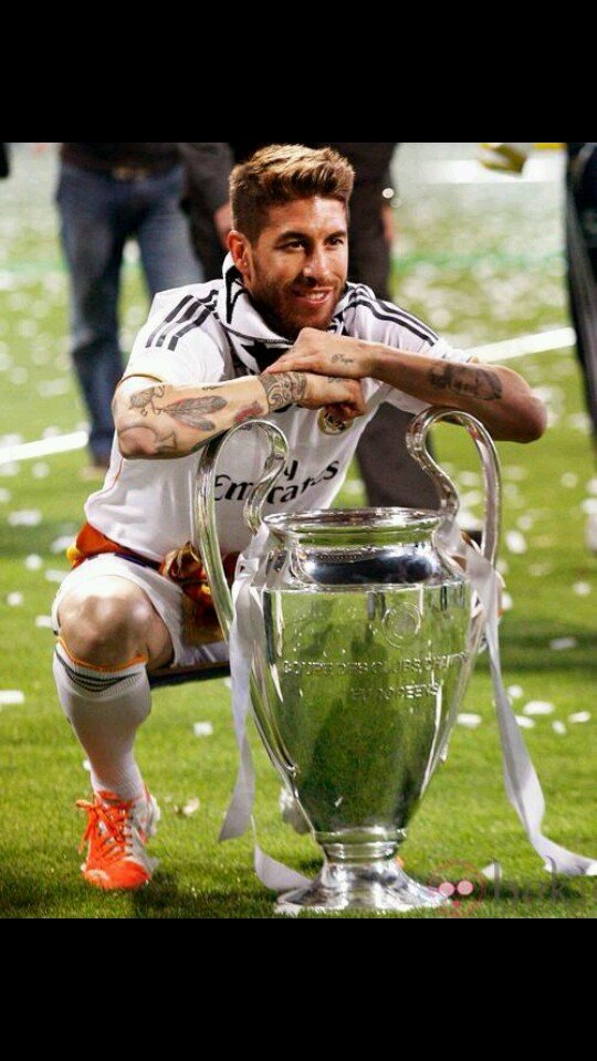 pablouron's profile picture. HALA MADRIID!!!