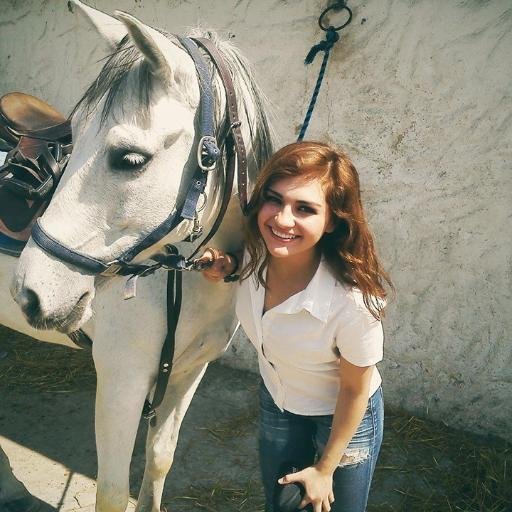 AnhelArriaga's profile picture. Modelo