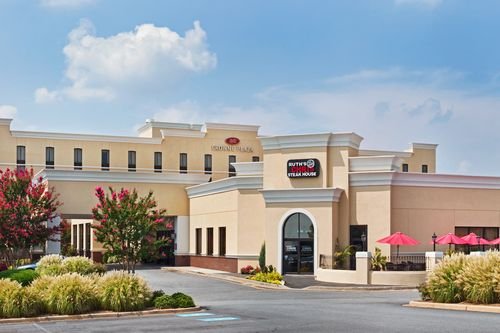 With a recently completed $5 million renovation, Crowne Plaza Greenville is located just minutes from Greenville's vibrant downtown.