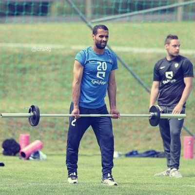 في ناظري أجد بين الهلال وباريس سان جيرمان قصة شبه أحببت الأول وفتنت بالثاني❤️ من عشاق تشيلسي