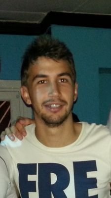 Licenciado en CAFD en León. Diplomado en Magisterio E. Física. Profe 👨‍🏫