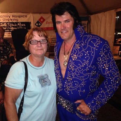 LucianaAnnaD's profile picture. 