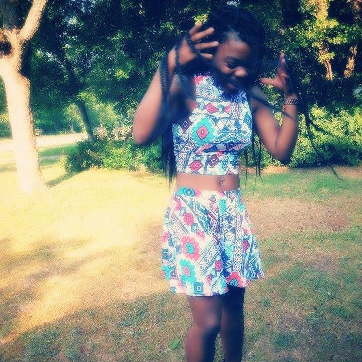 This is my second page my first @CallMe_RaeOo..As always if im not high then im low. Follow me on IG@Raee__D