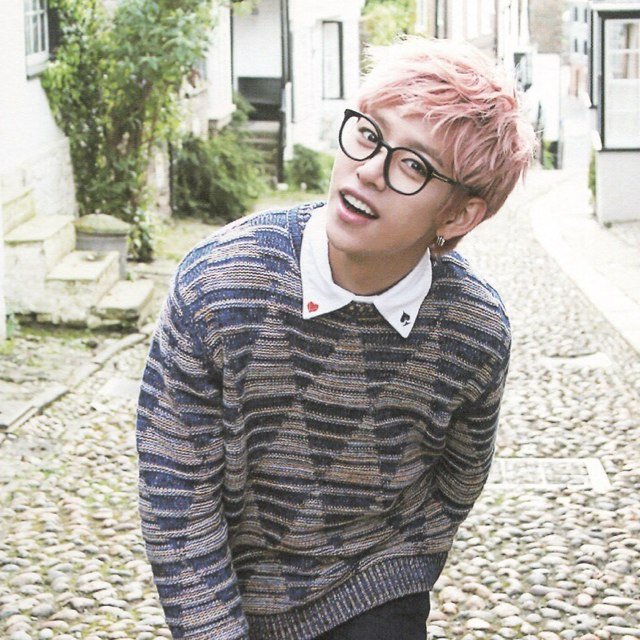 [ Real;@BAP_Daehyun ] แดฮยอนเมนโวคอลหน้าแมวแห่ง B.A.P ครับ #93line #GODDEVILfam ❤09/09/2556❤