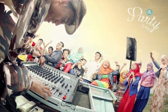 yearbook company | Event Organizer | Comercial Photography | Company Profile Video | Film | Clothing 
http://t.co/LQgrwHEje1