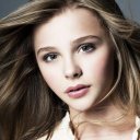 ChloeGraceMoretzBR - @chloegmbr - Twitter