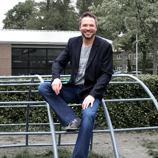 SocialSchools trainer voor Social Academy. Specialisatie didactiek, ict en mediawijsheid. Trainer-coach voor onderwijs.