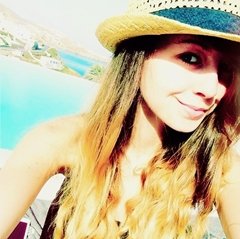 zoeRPGOTB's profile picture. I don't trust you honey.