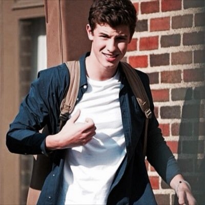 if you see this tweet or dm me 'nash loves you'