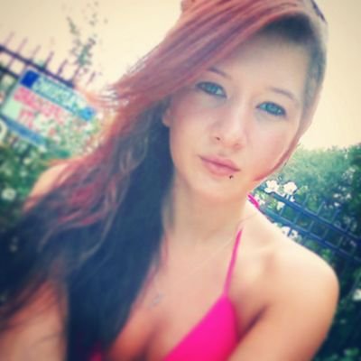 Lizzziebitch's profile picture. liz is the name weed is the game #drugfamily #thefamily #stonerbabe #bootygang #drugtribevibe #weed #stonernation