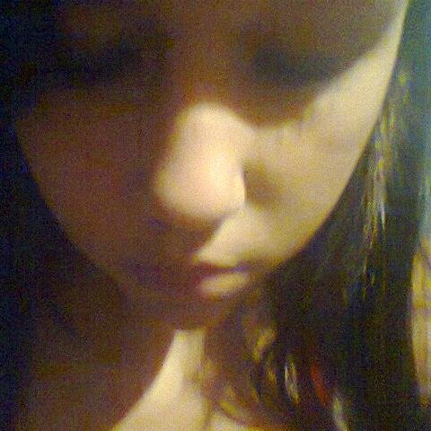 nicolli74269's profile picture. 