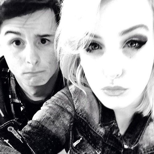 I'm 16 live in Northern Ireland. In a band called Aztec Apollo with my friend Tara griffin.
