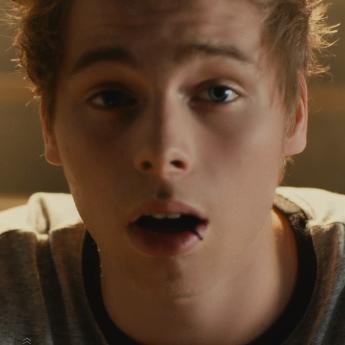 bxsidedrumss's profile picture. won’t give up, even though it hurts so much