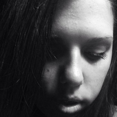 Erm... I like bands. We are all just big stars!! Rite? Tbci..lol. Here for the food and One Direction.Backup account. Follow me?