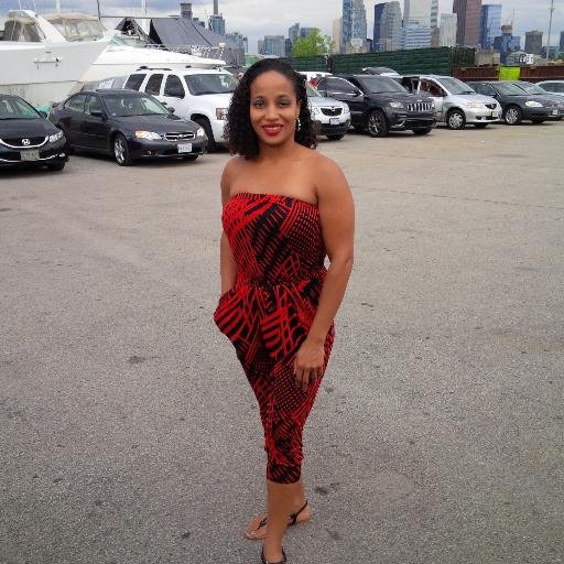 ❤️ to shop, cook, work, dance, laugh! Dedicated Single Mom. Music makes me HIGH Live, Laugh n Love Always