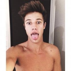 BrandfordBadBoy's profile picture. ııWWAT:10 julio|| thanks you guys @onedirection ||@jonanperrea|| ||Shawn Mendes|| ||MagconBoys|| ||Iggy Azalea||Spain.