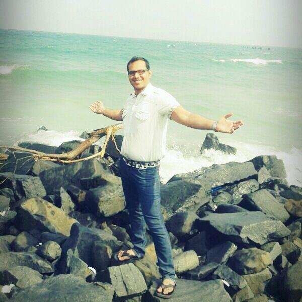 nthng much abt. me to describe.......
as u cum to know after u meet or an coffee for the day ....