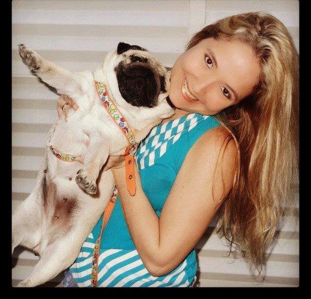 adoro moda, maquiagem, massas.