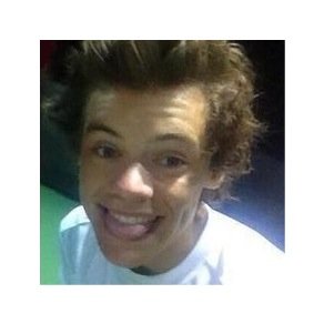 Please follow @psyharry because she is thirsty for followers and she just gave you a free follow