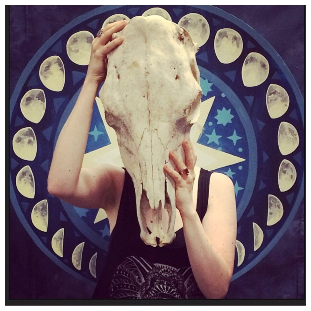 brutalbeauties's profile picture. specializes in customized creative portraiture using hand made & collected props and costumes to create theatre style sets that allow for a cathartic experience