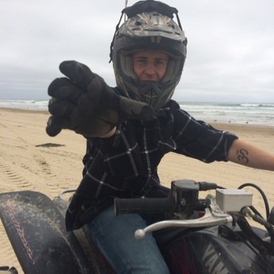 fagggz's profile picture. Love yourself. Or something like that. 11-4-17 💜🏳️‍🌈