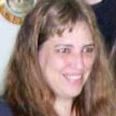 Professional English into Spanish Translator w/ 44 years' experience in most every field. Breathing sports round the clock. Single mom of 3 beauties. #ProfWomen