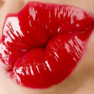 iKissuBack's profile picture. Down to earth but very opinionated, hit the follow button and enjoy. I love my soaps and 📚 
🍁 #TeamCanada  
🏀 #ClipperNation
⚾ @whitesox
🏈 @ChicagoBears