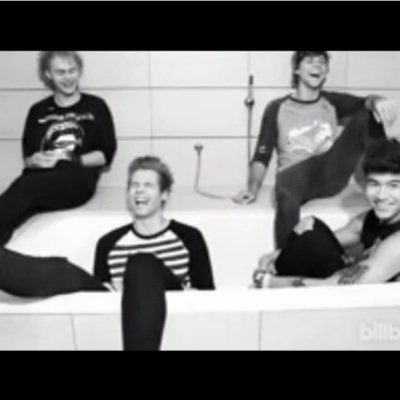 magcon_siena's profile picture. 5SOS LUKE ASHTON MICHAEL CALUM