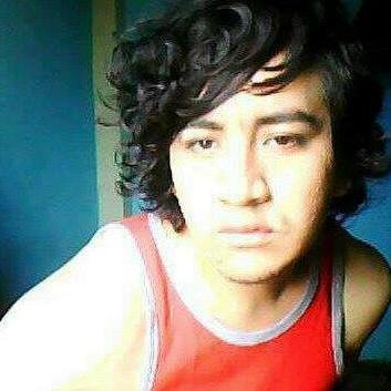 TuxsBach's profile picture. Poquito a poco