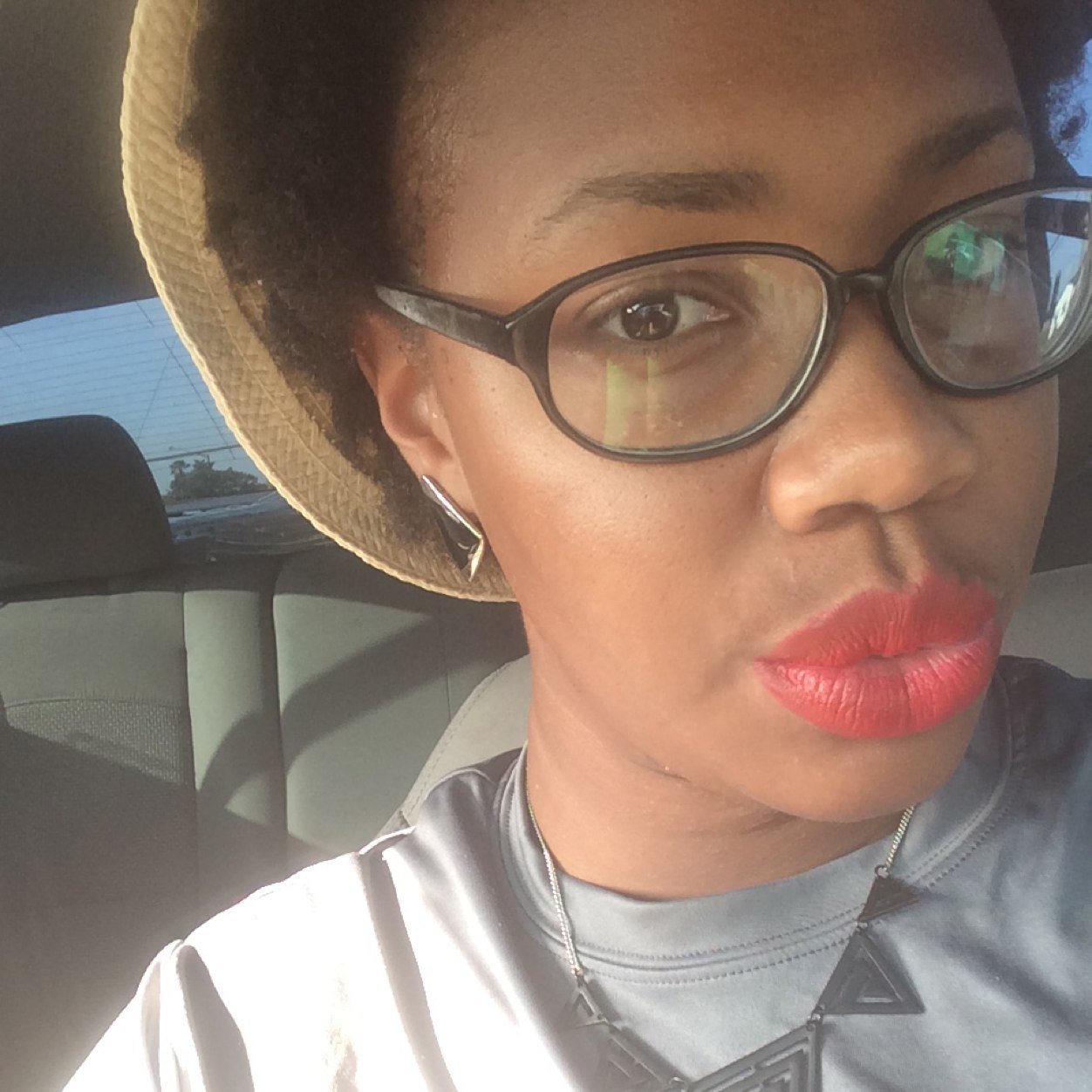 _aCOLEworld's profile picture. America's Sweetheart! ❤