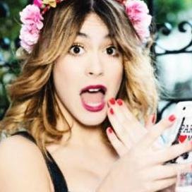 Hola gracias chicos  para  disfrutar  espero  que  les guste mi página !!