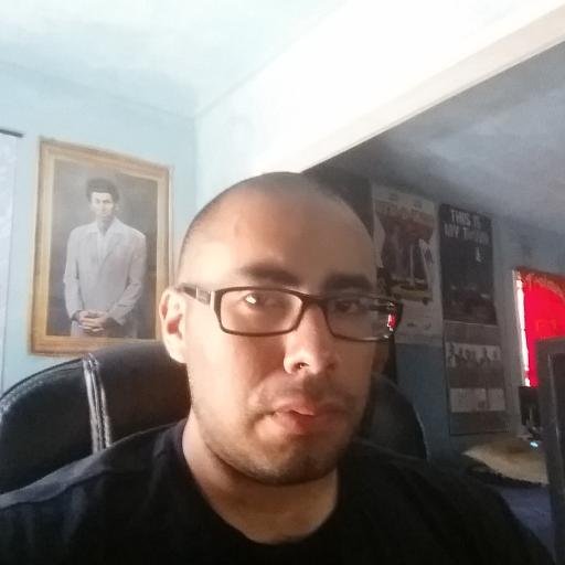 Crush3r07's profile picture. Twitch streamer for various games. I'm a Computer Science major. I can bench over 300 pounds. Who said geeks can't be buff?
