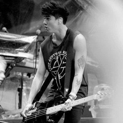 congrats youre a hot calum girl
