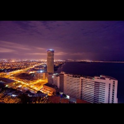 Dios SIEMPRE CON NOSOTROS CON FUERZA GUAYAQUIL #LetsRock JESUS ES ESPECTACULAR B.S.C
